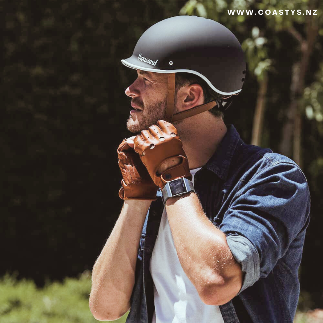 Thousand Helmet Heritage 1 - Carbon Black