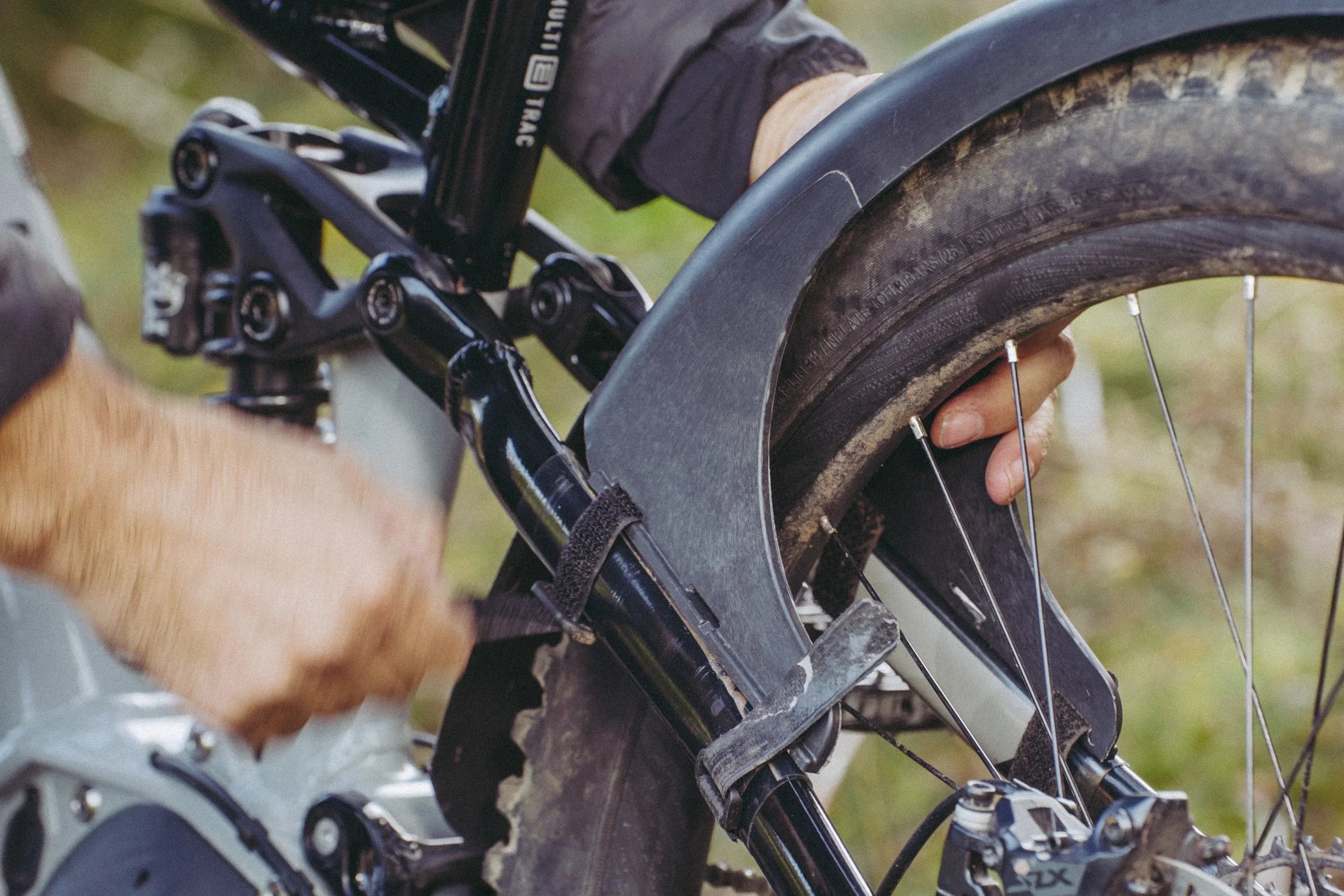 MUDHUGGER MK2 - LARGE - REAR