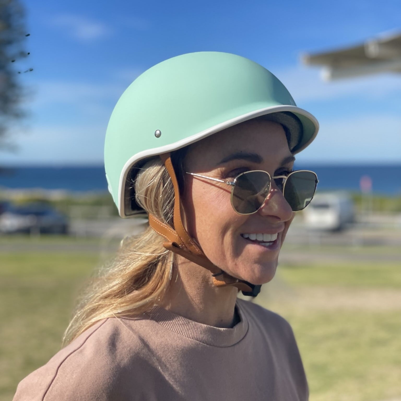 Thousand Helmet Heritage - Willowbrook Mint